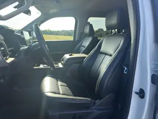 Ford Expedition 2024 SUV 4x2 XLT de 4 puertas