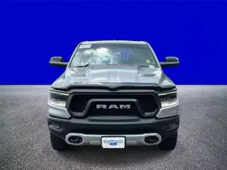 Ram 1500 2019 4x4 Rebel 4 puertas Quad Cab batea de 6.4 pies Pickup