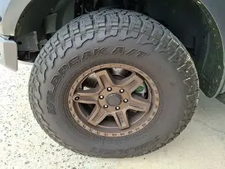 Ford F-150 2018 4x4 Raptor 4 puertas SuperCrew batea de 5.5 pies