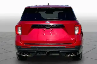 Ford Explorer 2022 AWD ST SUV de 4 puertas