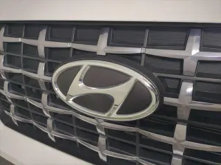 Hyundai VENUE 2023 SEL Crossover de 4 puertas
