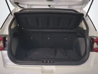 Hyundai VENUE 2023 SEL Crossover de 4 puertas