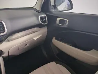 Hyundai VENUE 2023 SEL Crossover de 4 puertas