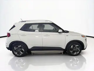 Hyundai VENUE 2023 SEL Crossover de 4 puertas