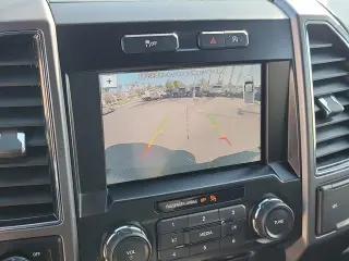 Ford F-150 2018 4x2 XLT 4 puertas SuperCrew batea corta de 5.5 pies
