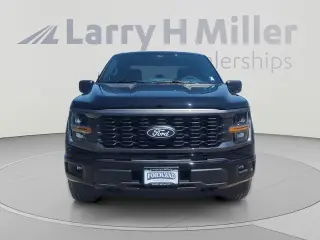 Ford F-150 2026 4x4 STX de 4 puertas, SuperCrew, caja corta de 5.5 pies