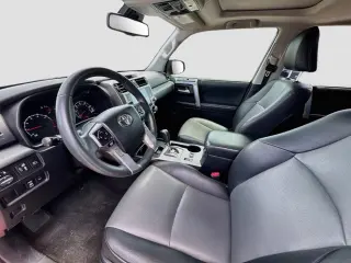 Toyota 4Runner 2022 4x2 SR5 Premium SUV de 4 puertas