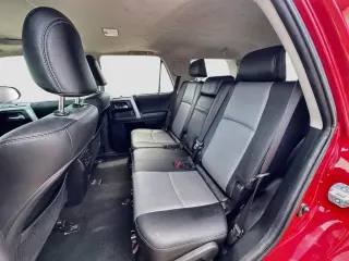 Toyota 4Runner 2022 4x2 SR5 Premium SUV de 4 puertas