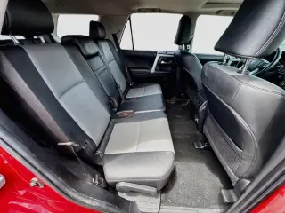 Toyota 4Runner 2022 4x2 SR5 Premium SUV de 4 puertas