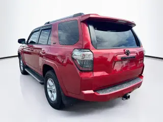 Toyota 4Runner 2022 4x2 SR5 Premium SUV de 4 puertas