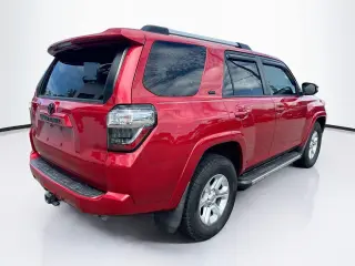 Toyota 4Runner 2022 4x2 SR5 Premium SUV de 4 puertas