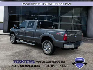 Ford F-250 Super Duty 2016 4x4 Lariat 4dr Crew Cab batea de 6.8 pies