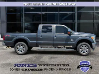 Ford F-250 Super Duty 2016 4x4 Lariat 4dr Crew Cab batea de 6.8 pies