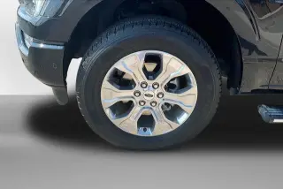 Ford F-150 2023 4x4 Platinum 4 puertas SuperCrew caja corta de 5.5 pies