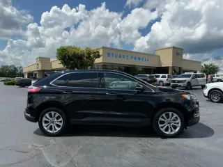 Ford Edge 2024 AWD Titanium SUV de 4 puertas