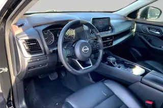 Nissan Rogue 2022 SV Crossover de 4 puertas