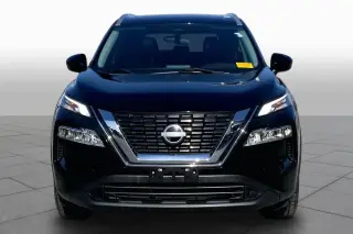 Nissan Rogue 2022 SV Crossover de 4 puertas