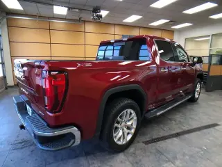 GMC Sierra 1500 2020 4x4 SLT 4 puertas Crew Cab Caja Corta de 5.8 pies