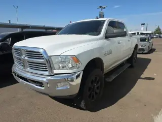 Ram 2500 2016 4x4 SLT 4 puertas Crew Cab batea corta de 6.3 pies