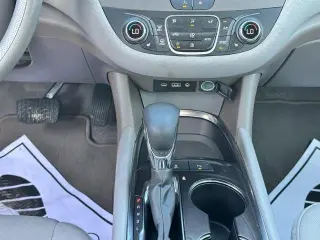 Chevrolet Malibu 2025 LT Sedán de 4 puertas con 1LT