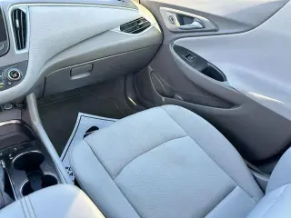 Chevrolet Malibu 2025 LT Sedán de 4 puertas con 1LT