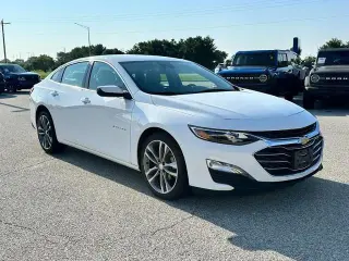 Chevrolet Malibu 2025 LT Sedán de 4 puertas con 1LT
