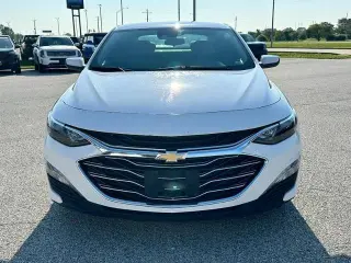 Chevrolet Malibu 2025 LT Sedán de 4 puertas con 1LT