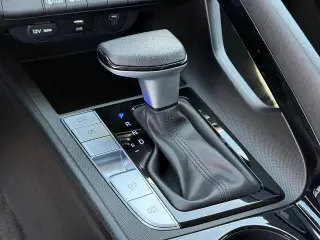 Hyundai ELANTRA Hybrid 2025 Blue 4dr Sedan