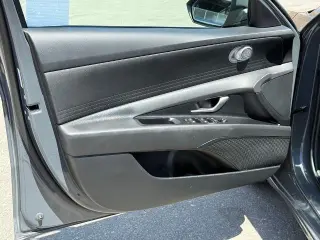 Hyundai ELANTRA Hybrid 2025 Blue 4dr Sedan
