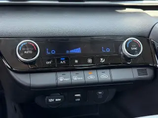 Hyundai ELANTRA Hybrid 2025 Blue 4dr Sedan