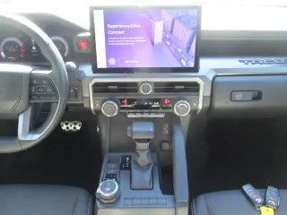 Toyota Tacoma 2024 4x4 Limited 4 puertas Doble Cabina 5.0 pies SB