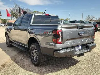 Ford Ranger 2024 4x4 XLT 4 puertas SuperCrew caja corta de 5.0 pies