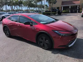 Toyota Prius Prime 2024 SE Hatchback de 4 puertas