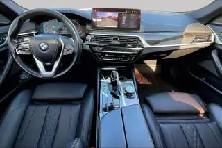 BMW Serie 5 2022 Sedán 4 puertas 530i