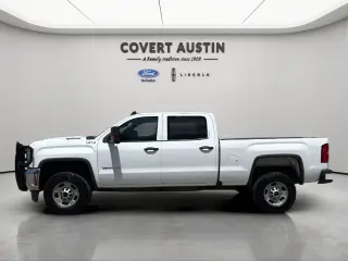 GMC Sierra 2500HD 2019 4x4 Base Cabina Doble (Crew Cab) Caja Larga (LB)