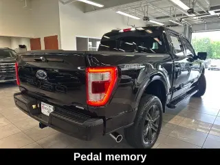 Ford F-150 2023 4x4 Lariat 4dr SuperCrew Caja de 6.5 pies