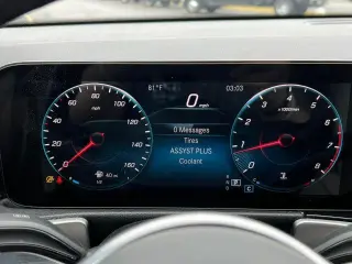 Mercedes-Benz GLB 2022 AWD GLB 250 4MATIC SUV de 4 puertas