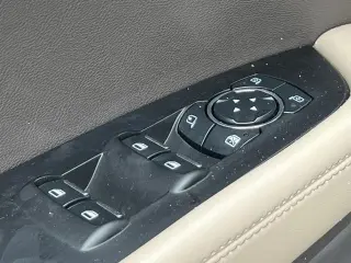 Lincoln Nautilus 2023 AWD Reserve SUV de 4 puertas
