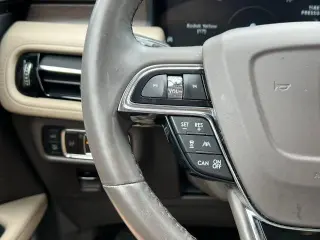 Lincoln Nautilus 2023 AWD Reserve SUV de 4 puertas