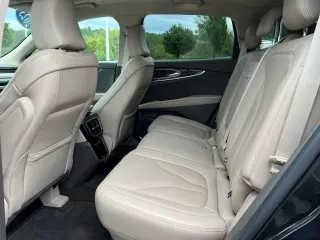 Lincoln Nautilus 2023 AWD Reserve SUV de 4 puertas