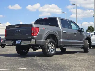 Ford F-150 2023 4x4 XLT 4 puertas SuperCrew caja corta de 5.5 pies