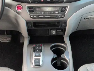 Honda Ridgeline 2023 AWD RTL 4 puertas Crew Cab batea de 5.3 pies