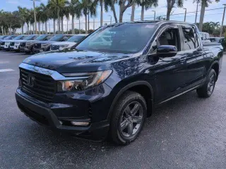 Honda Ridgeline 2023 AWD RTL 4 puertas Crew Cab batea de 5.3 pies