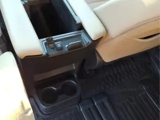 Toyota Sienna 2022 XLE 8 Pasajeros Mini-Van 4p