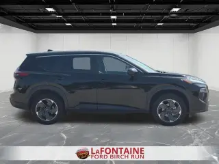 Nissan Rogue 2024 AWD SV Crossover de 4 puertas