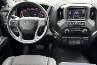Chevrolet Silverado 1500 2023 4x4 Custom Trail Boss 4dr Crew Cab 5.8 ft. SB