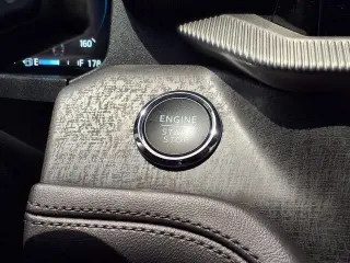 Ford Explorer 2025 Platinum SUV de 4 puertas