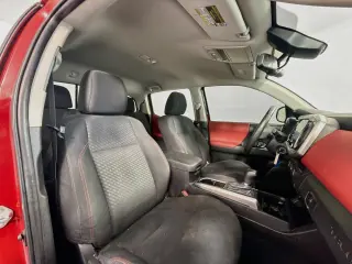 Toyota Tacoma 2022 4x2 SR5 V6 4 puertas Doble Cabina Caja Corta de 5.0 pies