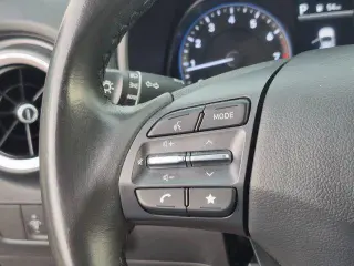 Hyundai KONA 2023 SEL Crossover de 4 puertas
