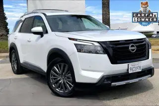 Nissan Pathfinder 2025 AWD SL 4 puertas SUV